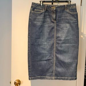 Boden denim skirt